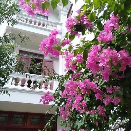 Ferienwohnung Nha Nghi Bolero Van Lam Exterior foto